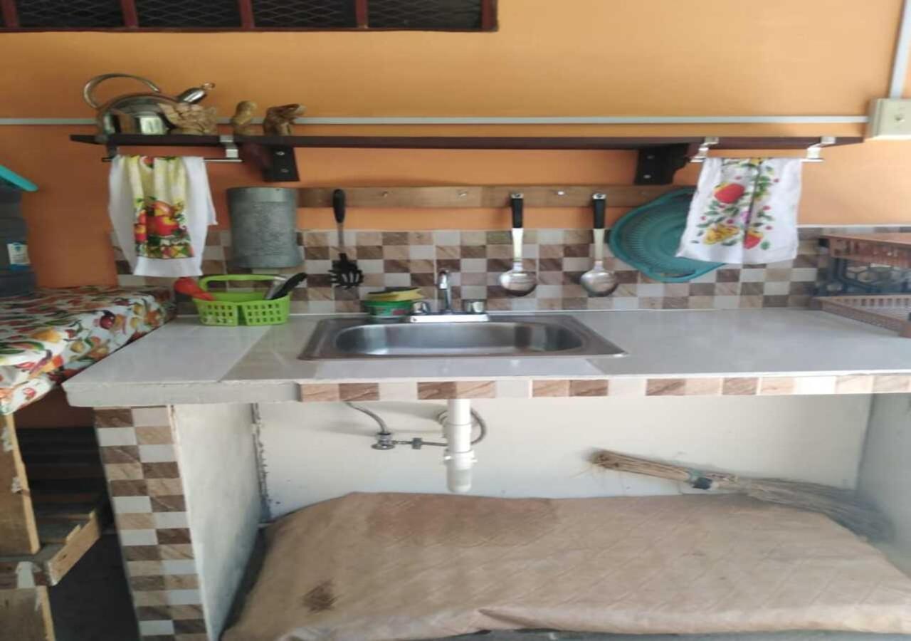 Hostal Familiar El Angel Panama B&B Pajonal Arriba Eksteriør billede