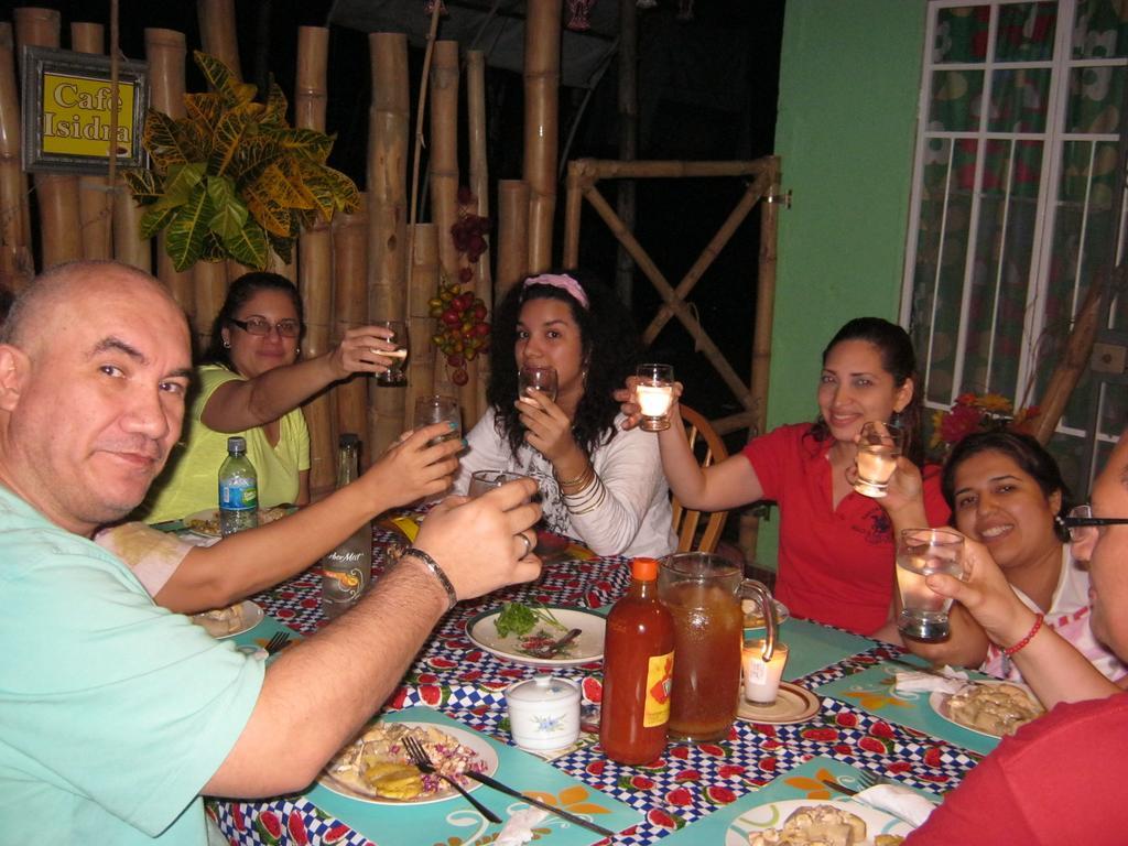 Hostal Familiar El Angel Panama B&B Pajonal Arriba Eksteriør billede